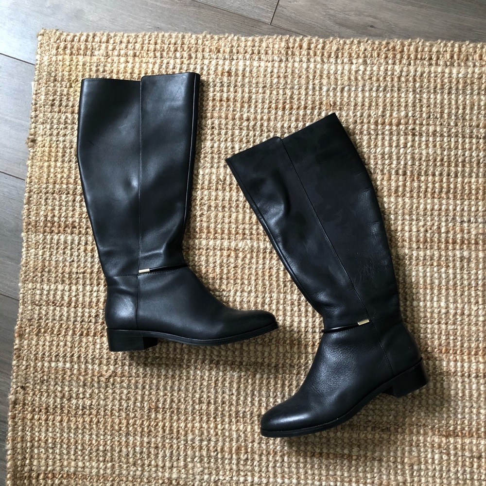 ISAAC MIZRAHI leather riding boot
